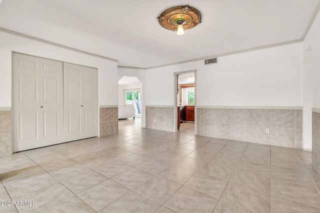 1008 W MESETO Avenue, Mesa, AZ 85210