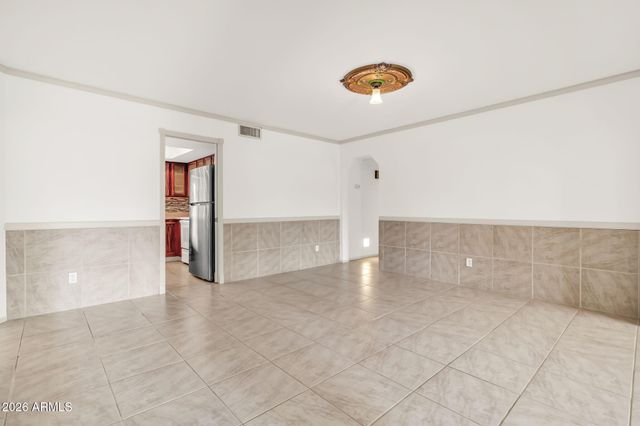 1008 W MESETO Avenue, Mesa, AZ 85210