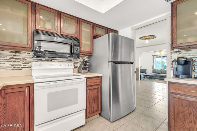 1008 W MESETO Avenue, Mesa, AZ 85210