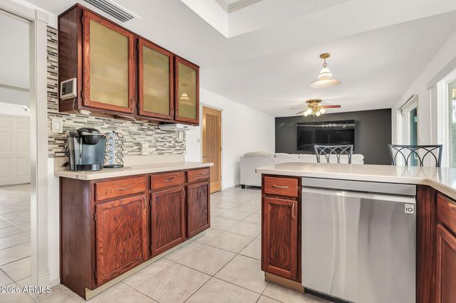 1008 W MESETO Avenue, Mesa, AZ 85210