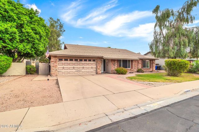 1008 W MESETO Avenue, Mesa, AZ 85210
