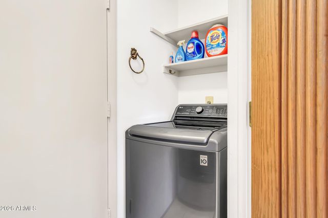 1008 W MESETO Avenue, Mesa, AZ 85210