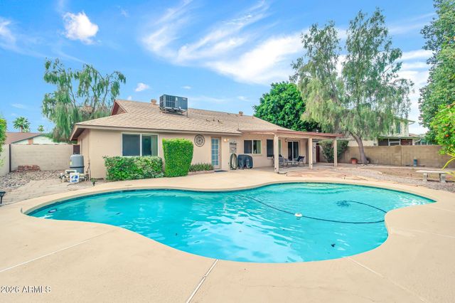 1008 W MESETO Avenue, Mesa, AZ 85210