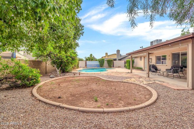 1008 W MESETO Avenue, Mesa, AZ 85210