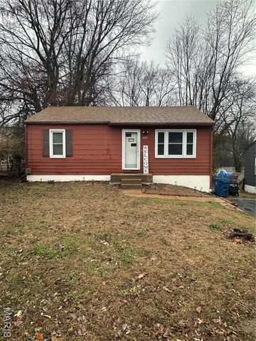 233 Connolly Drive, Hazelwood, MO 63135