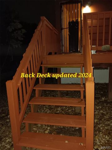 233 Connolly Drive, Hazelwood, MO 63135