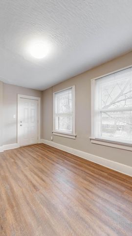 1988 1990 N 4th Street, Columbus, OH 43201