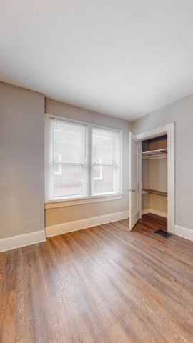 1988 1990 N 4th Street, Columbus, OH 43201