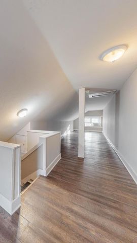 1988 1990 N 4th Street, Columbus, OH 43201