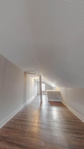 1988 1990 N 4th Street, Columbus, OH 43201