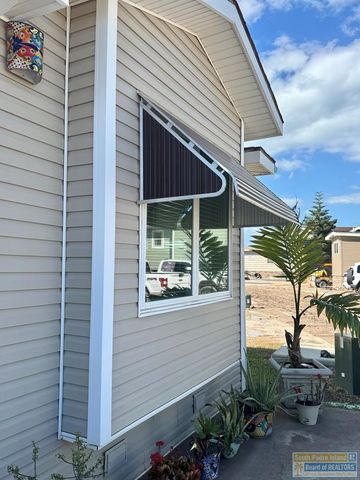 529 W Clam Circle, Port Isabel, TX 78578