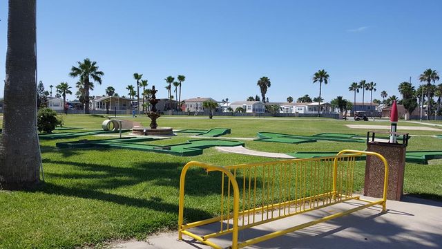 529 W Clam Circle, Port Isabel, TX 78578