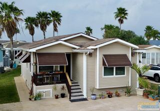529 W Clam Circle, Port Isabel, TX 78578