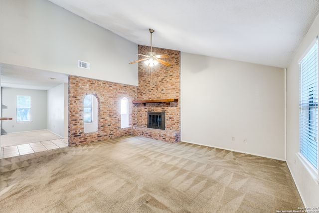 111 Oldtowne, Seguin, TX 78155