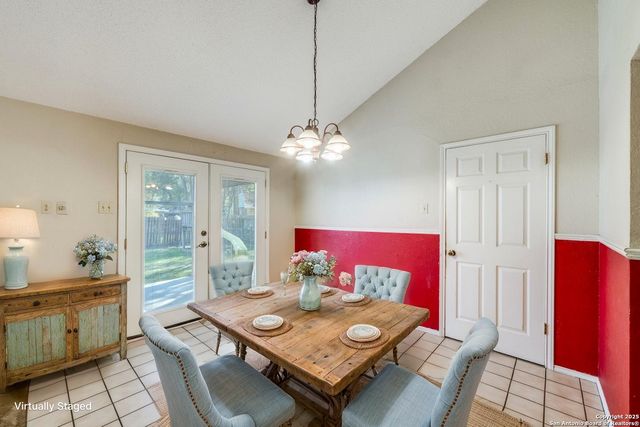 111 Oldtowne, Seguin, TX 78155