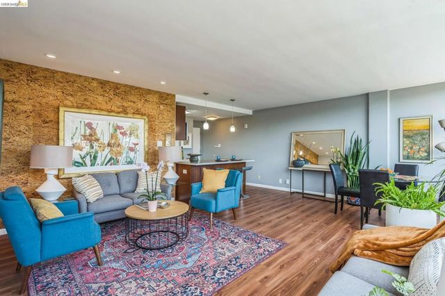 2550 Dana St, Berkeley, CA 94704