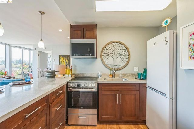 2550 Dana St, Berkeley, CA 94704