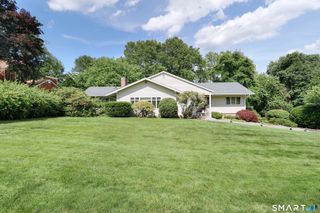 67 Valley Circle, Fairfield, CT 06825