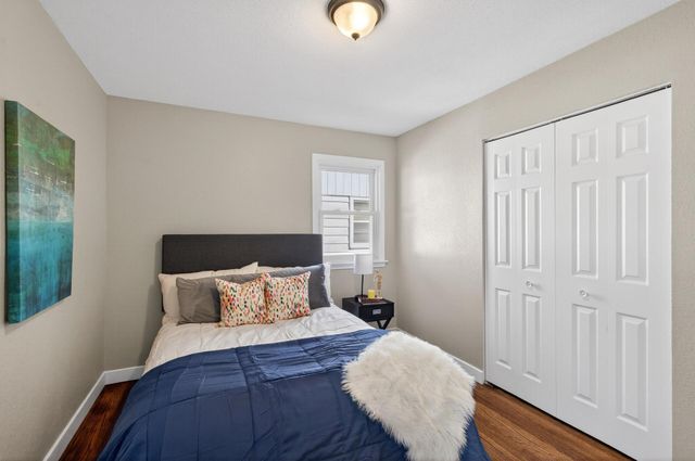 5657 Maryland Avenue N, Crystal, MN 55428