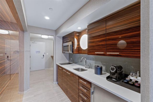 551 N Fort Lauderdale Beach Boulevard H1212, Fort Lauderdale, FL 33304