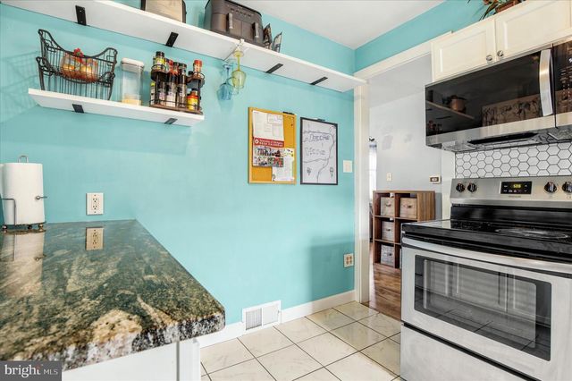526 GARFIELD AVE, Glenside, PA 19038