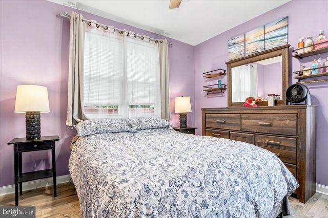 526 GARFIELD AVE, Glenside, PA 19038