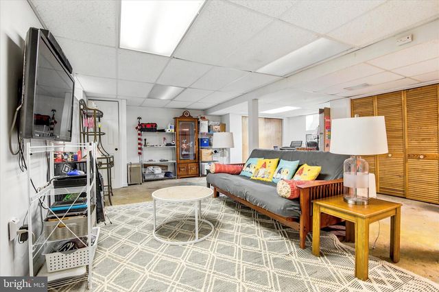 526 GARFIELD AVE, Glenside, PA 19038