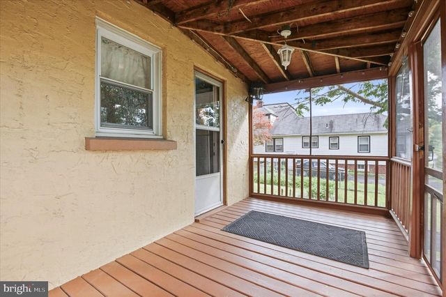 526 GARFIELD AVE, Glenside, PA 19038