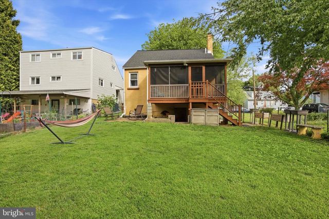 526 GARFIELD AVE, Glenside, PA 19038