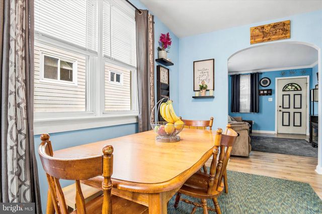 526 GARFIELD AVE, Glenside, PA 19038