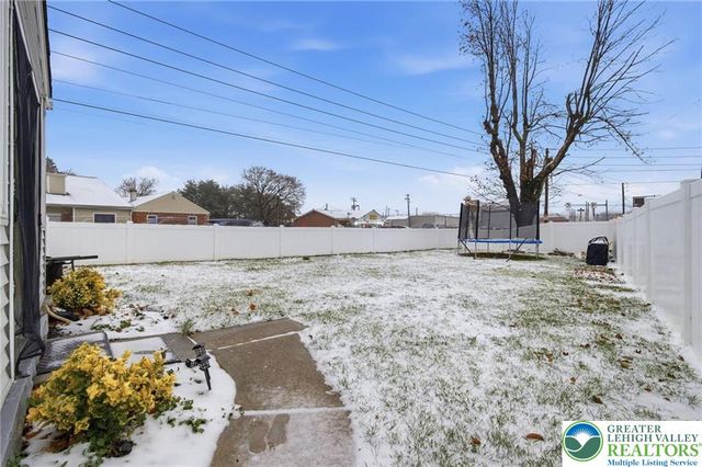 1950 Oxford Drive, Allentown City, PA 18103