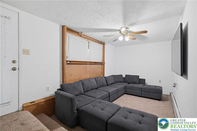 1950 Oxford Drive, Allentown City, PA 18103