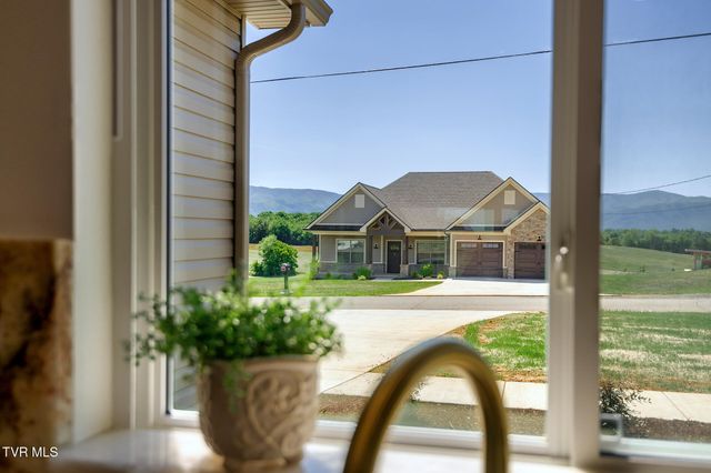 685 Old Erwin Highway, Tusculum, TN 37745