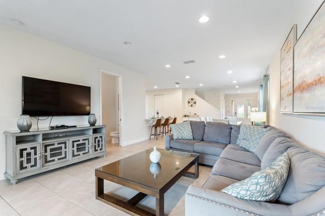 7737 FAIRFAX DRIVE, Kissimmee, FL 34747