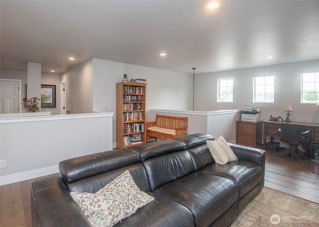 4131 142nd Street SE, Mill Creek, WA 98012