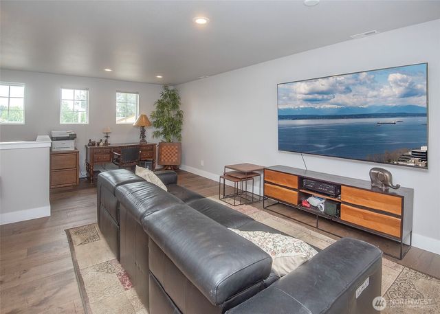 4131 142nd Street SE, Mill Creek, WA 98012