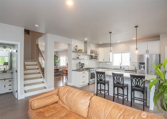 4131 142nd Street SE, Mill Creek, WA 98012