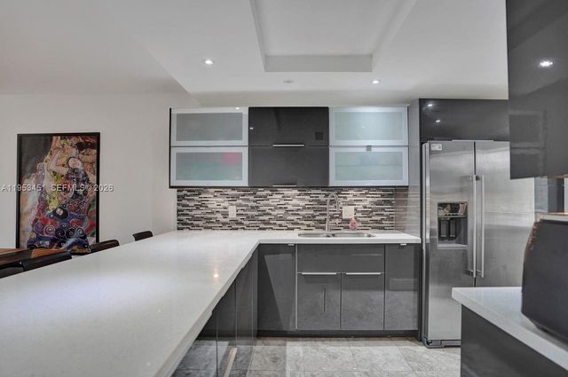 2681 S Course Dr 204, Pompano Beach, FL 33069