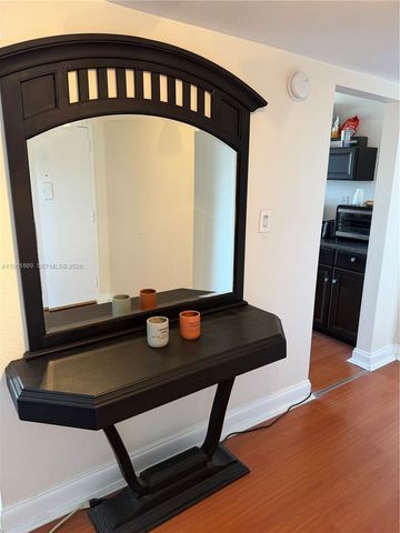 16546 NE 26th Ave 6H, North Miami Beach, FL 33160