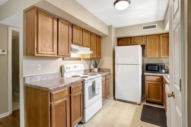 121 Elizabeths Ct, Antioch, TN 37013