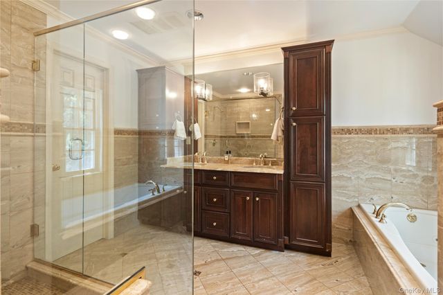 27 Bradford Road, Scarsdale, NY 10583