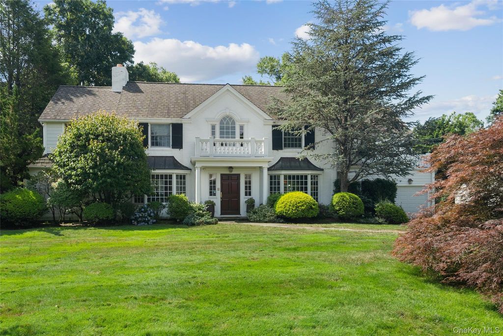 27 Bradford Road, Scarsdale, NY 10583