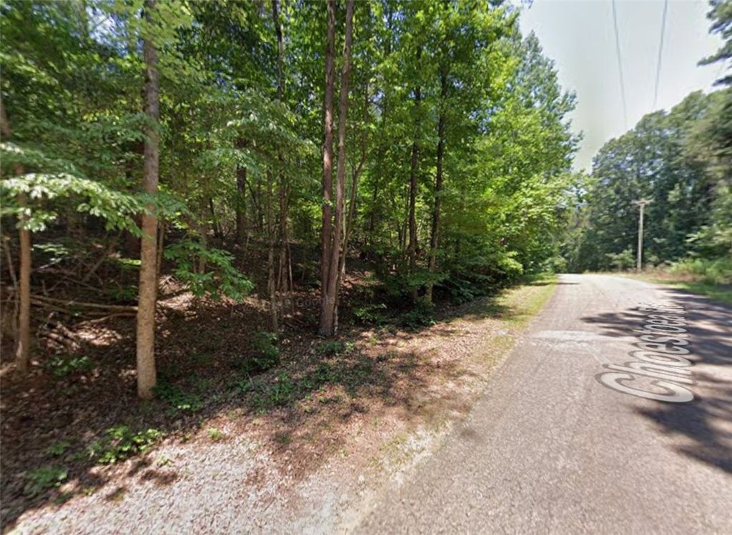 136 Choestoea Road, Westminster, SC 29693