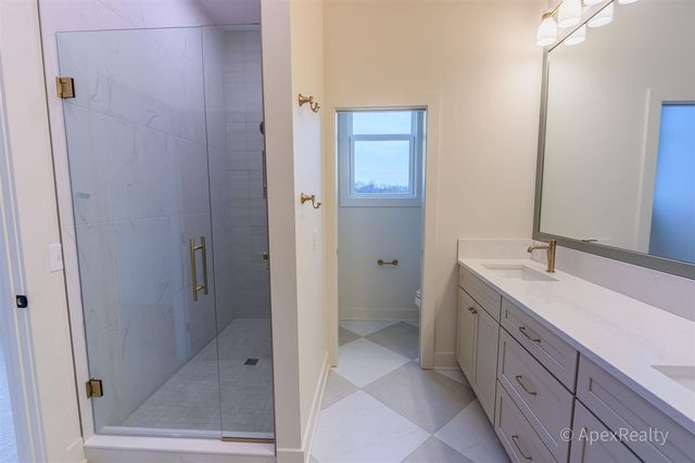 5631 Pioneer Pass 15, Caledonia, MI 49316