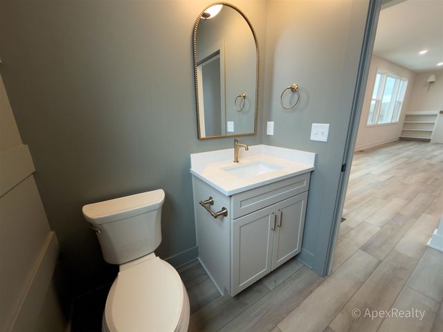 5631 Pioneer Pass 15, Caledonia, MI 49316