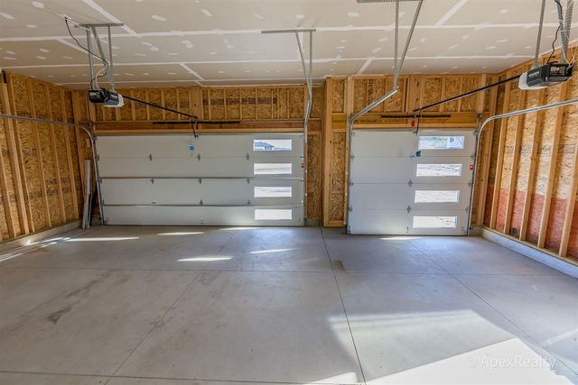 5631 Pioneer Pass 15, Caledonia, MI 49316