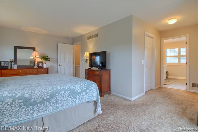 1029 Shetland Drive, South Lyon, MI 48178