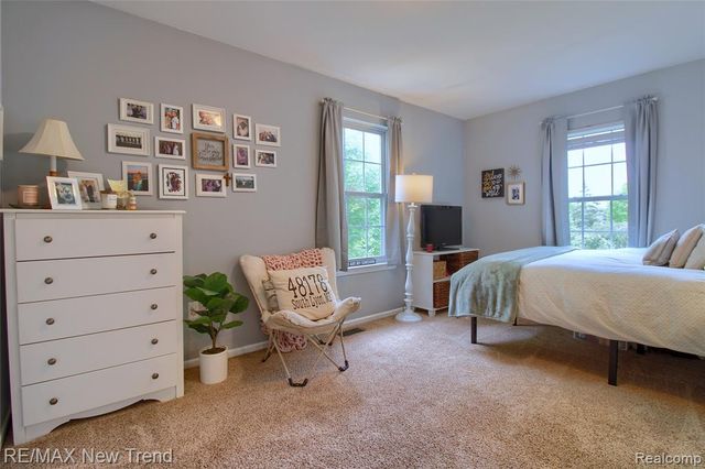 1029 Shetland Drive, South Lyon, MI 48178
