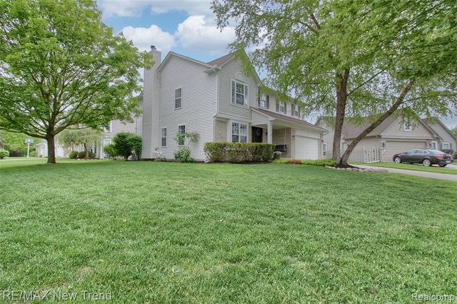 1029 Shetland Drive, South Lyon, MI 48178