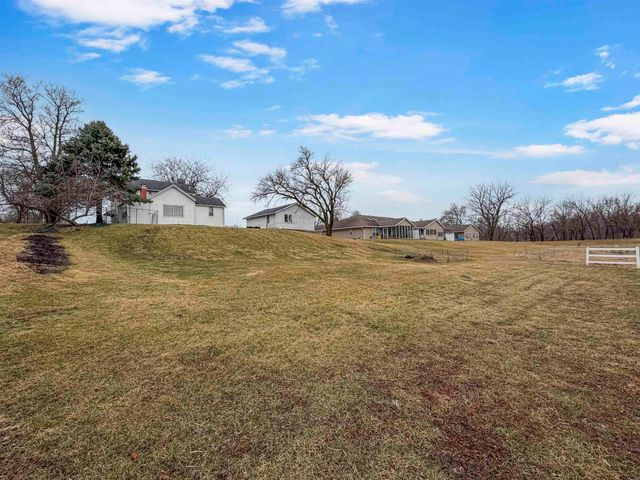410 1st Street, Traer, IA 50675